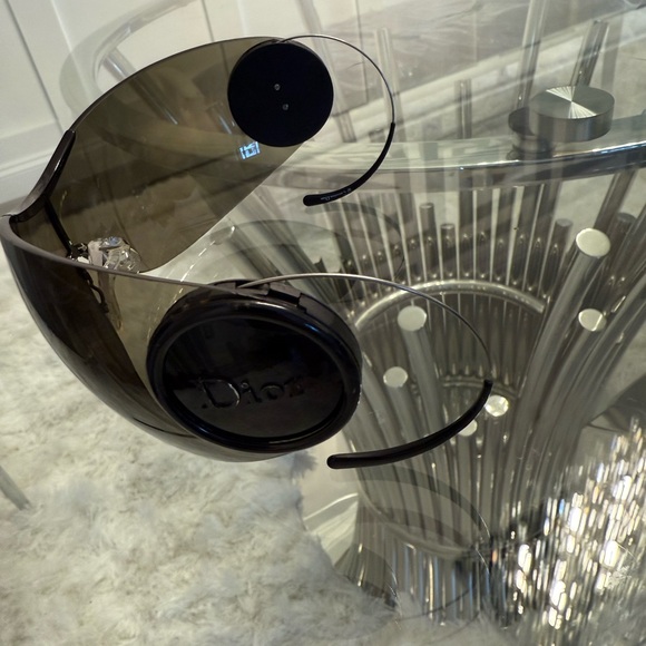 Christian Dior x John Galliano Sport 2 2000s oversize Sunglasses - Picture 5 of 8